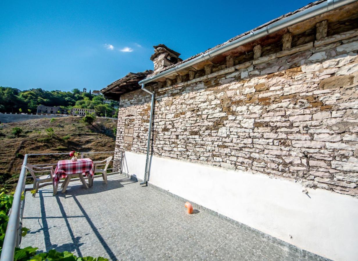 Guest House Garden Gjirokastër المظهر الخارجي الصورة